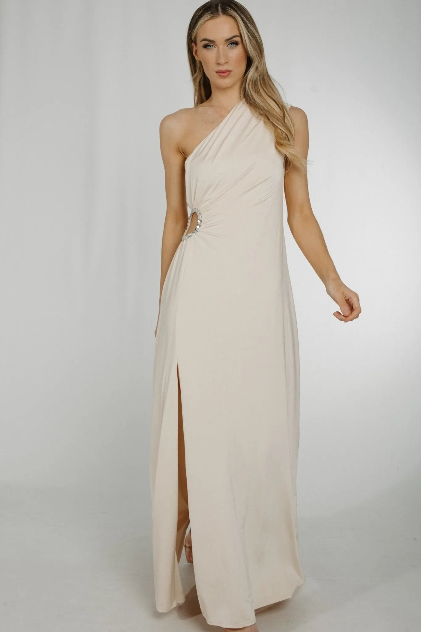 Alana One Shoulder Ruched Dress In Cream