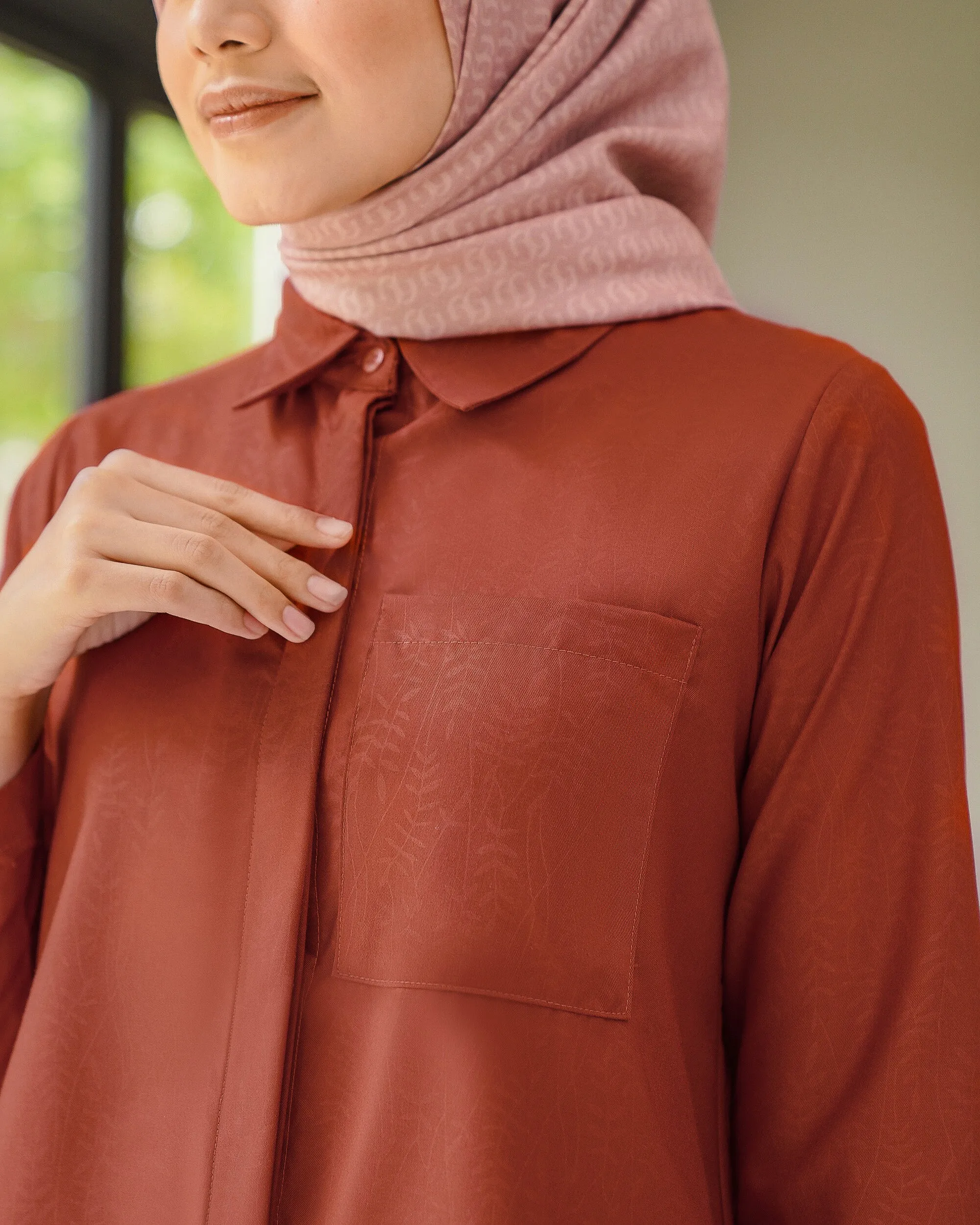 DAREEN SHIRT