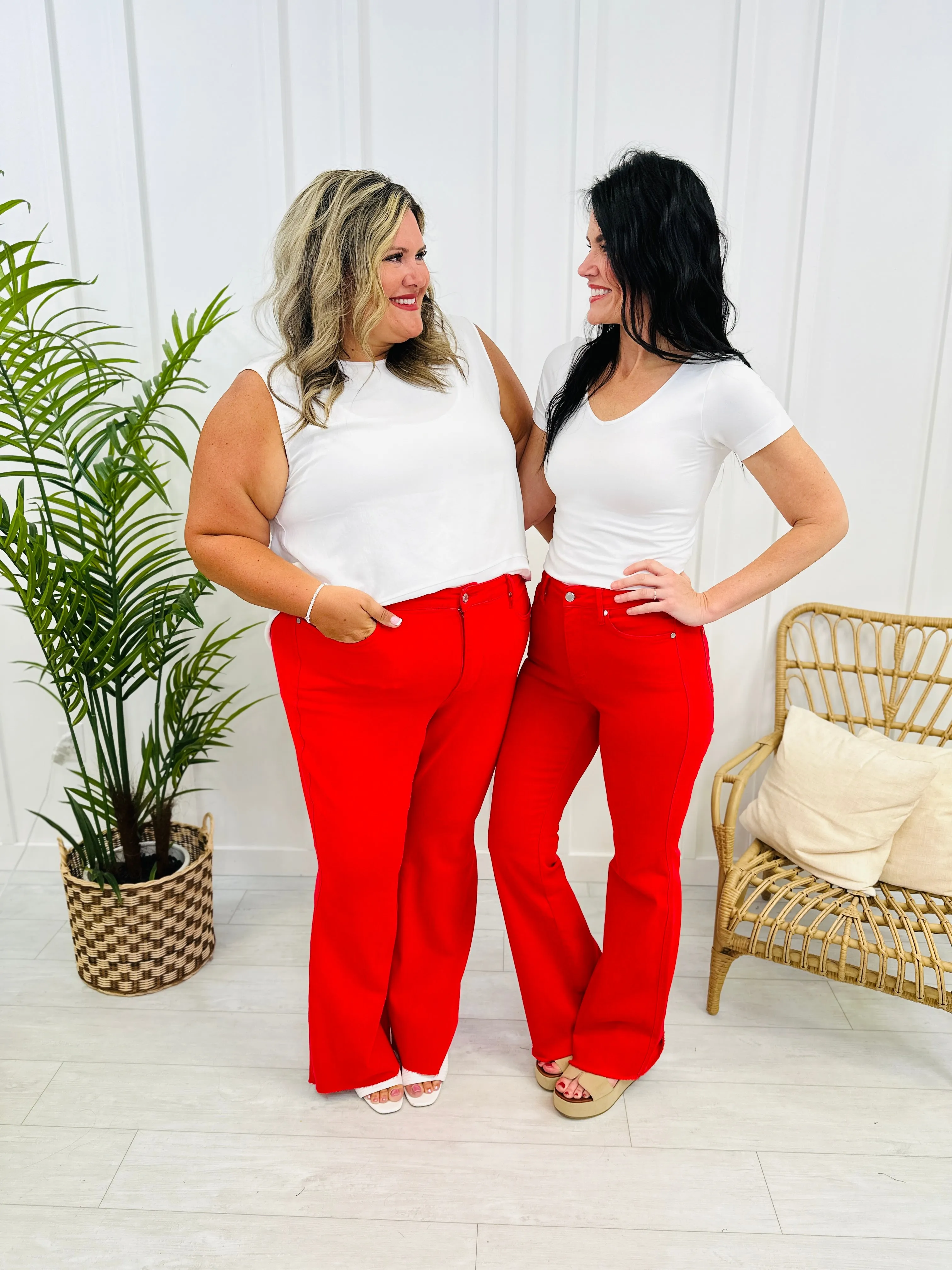 Judy Blue Loving You Was Red Tummy Control Flare Jeans in Reg/Curvy