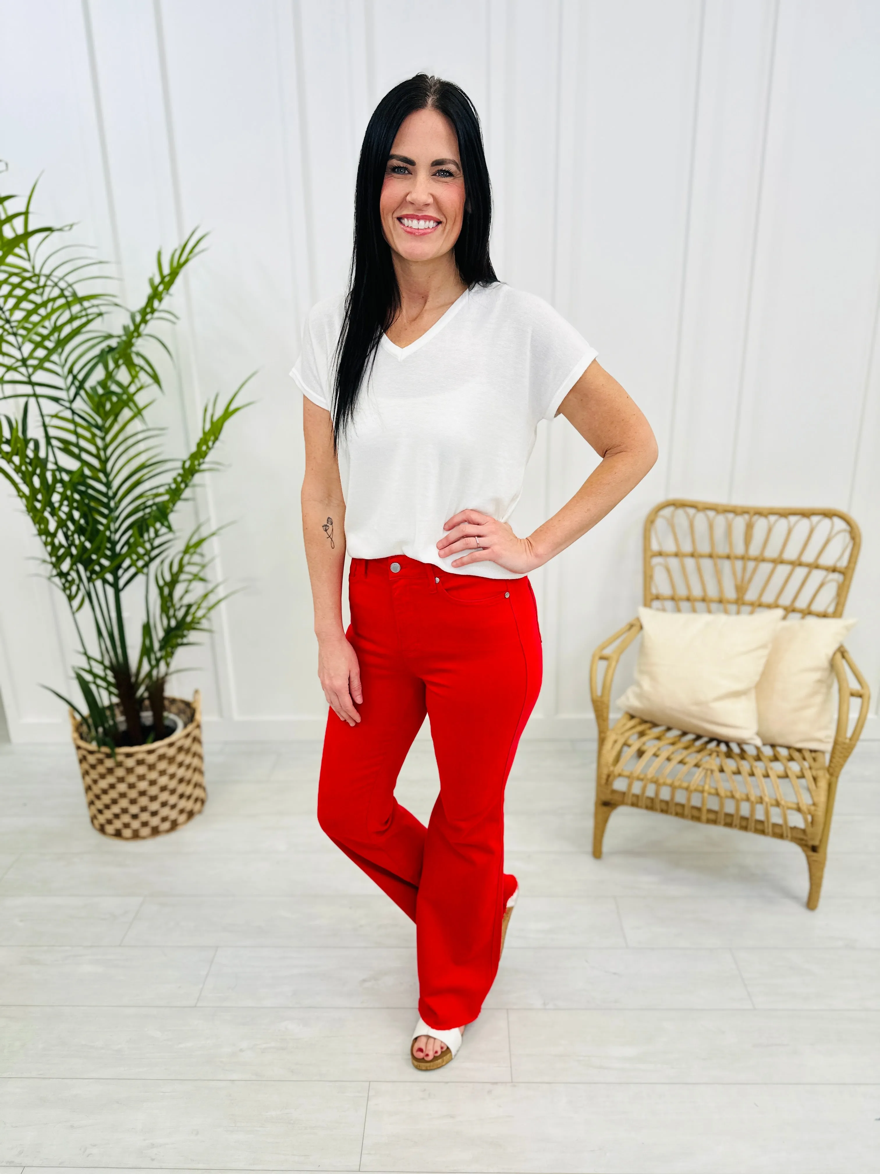 Judy Blue Loving You Was Red Tummy Control Flare Jeans in Reg/Curvy