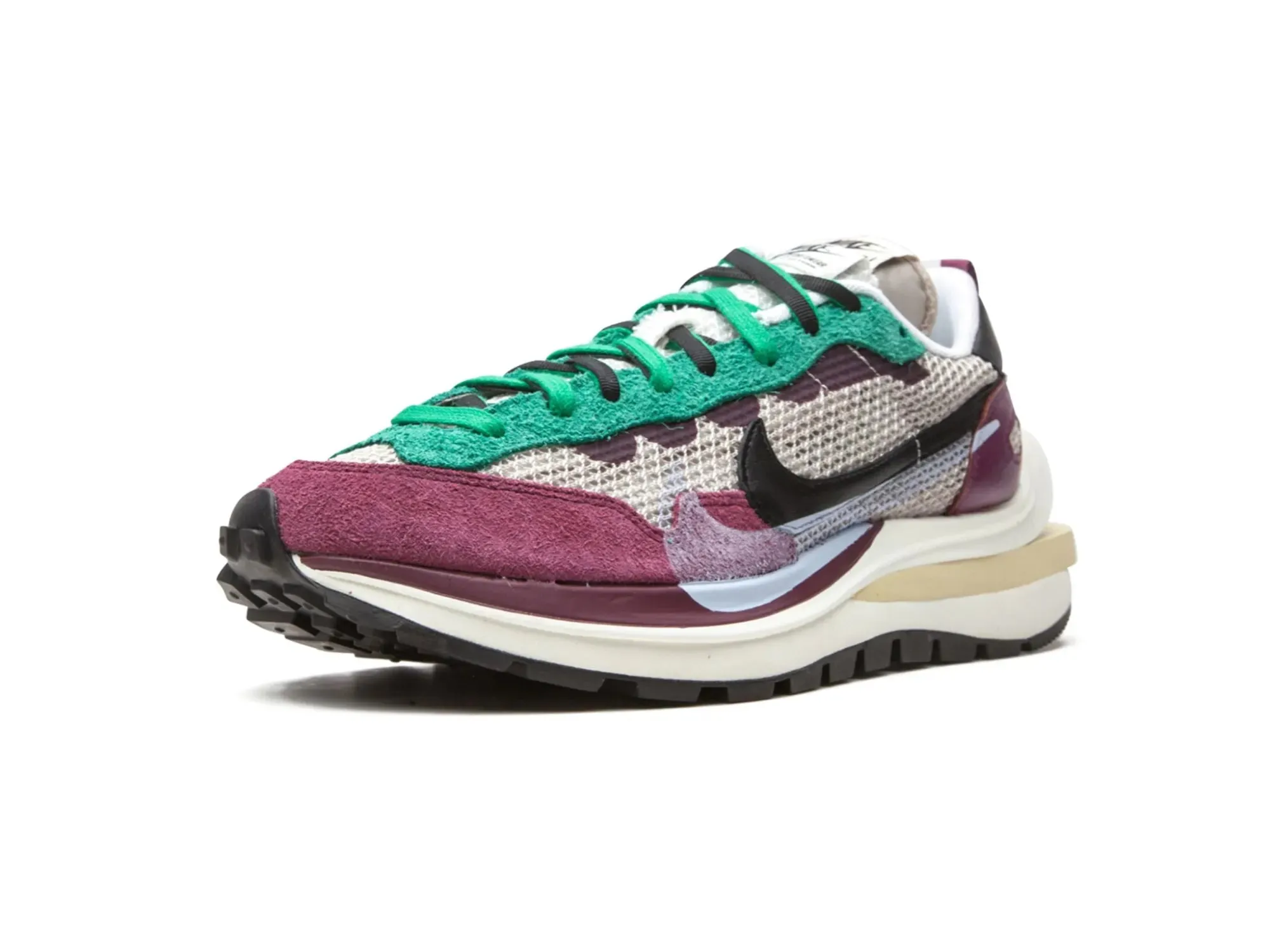 Nike Vaporwaffle Sacai "Red Neptune Green"