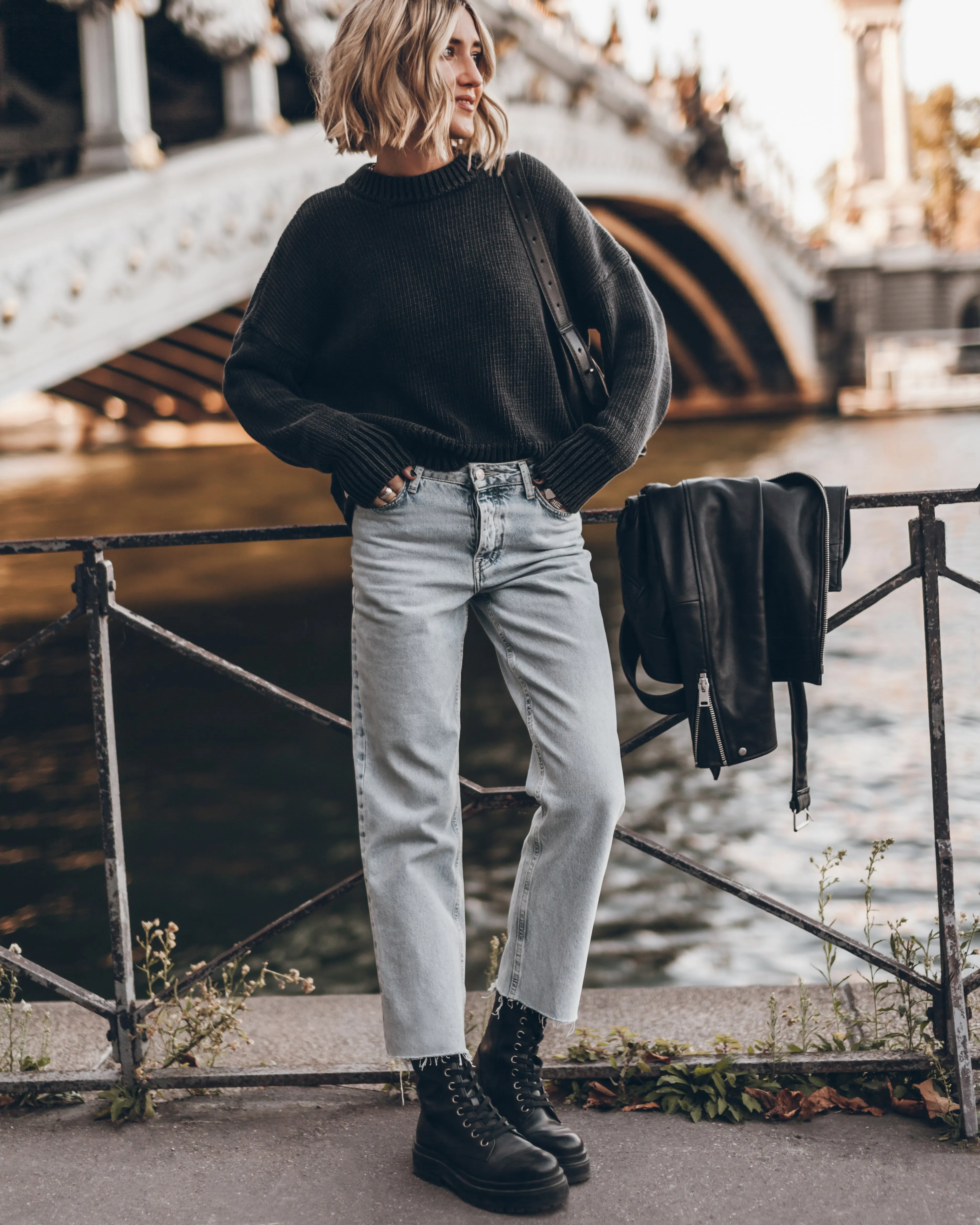 The Blue Cropped Straight Jeans